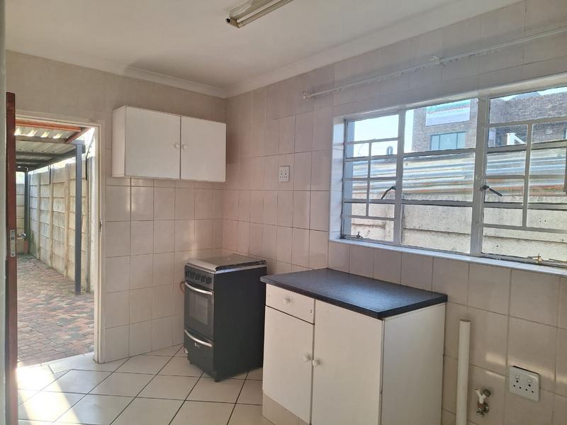To Let 2 Bedroom Property for Rent in Brenthurst Gauteng