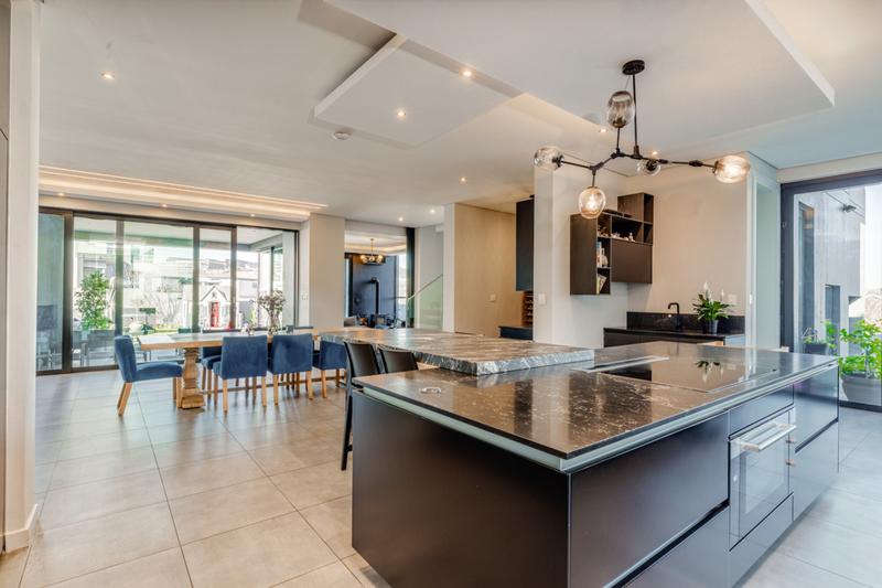 To Let 5 Bedroom Property for Rent in Waterfall Country Estate Gauteng