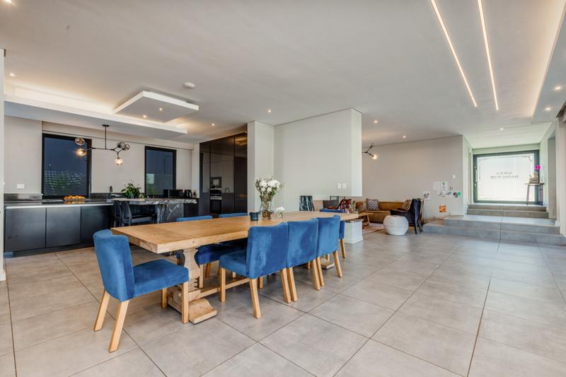To Let 5 Bedroom Property for Rent in Waterfall Country Estate Gauteng