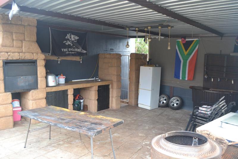 4 Bedroom Property for Sale in Breaunanda Gauteng