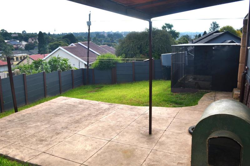 4 Bedroom Property for Sale in Breaunanda Gauteng