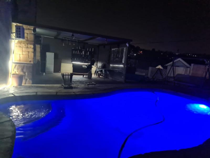 4 Bedroom Property for Sale in Breaunanda Gauteng