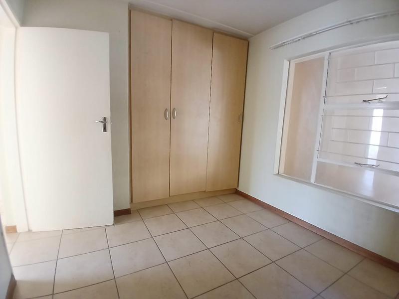 To Let 3 Bedroom Property for Rent in Vorna Valley Gauteng