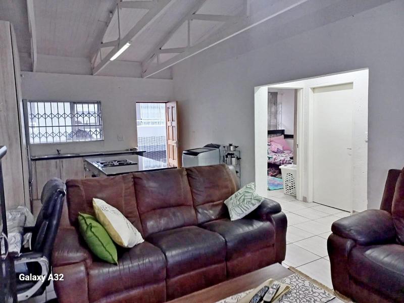 2 Bedroom Property for Sale in Birchleigh Gauteng