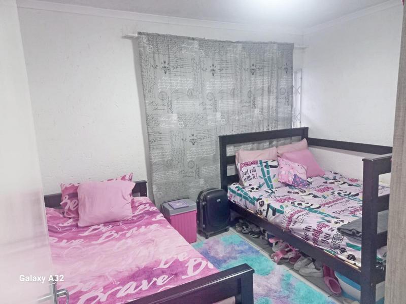 2 Bedroom Property for Sale in Birchleigh Gauteng