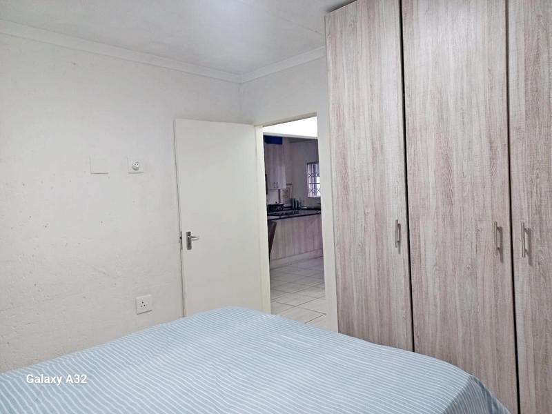 2 Bedroom Property for Sale in Birchleigh Gauteng