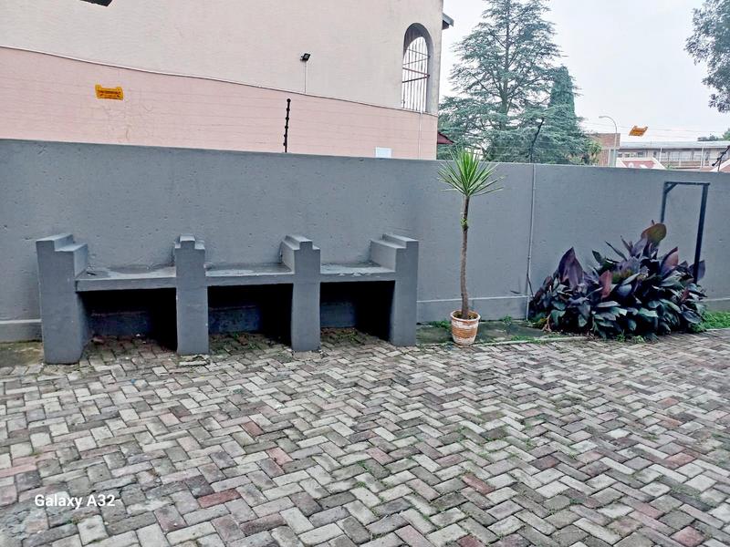 2 Bedroom Property for Sale in Birchleigh Gauteng