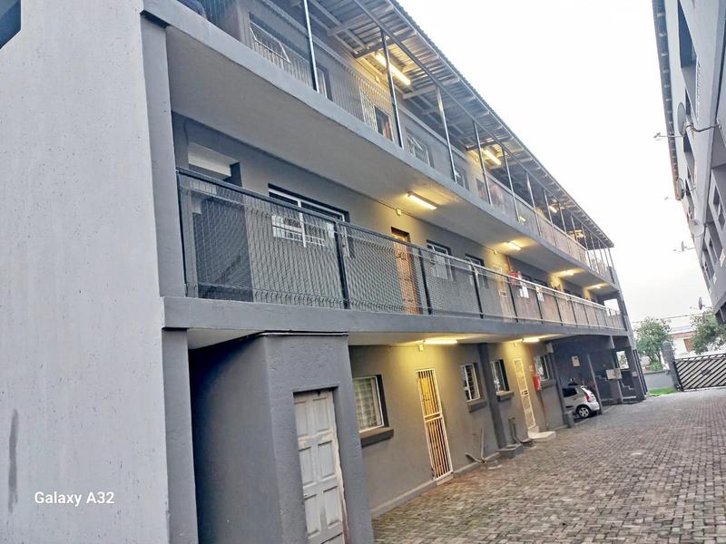 2 Bedroom Property for Sale in Birchleigh Gauteng