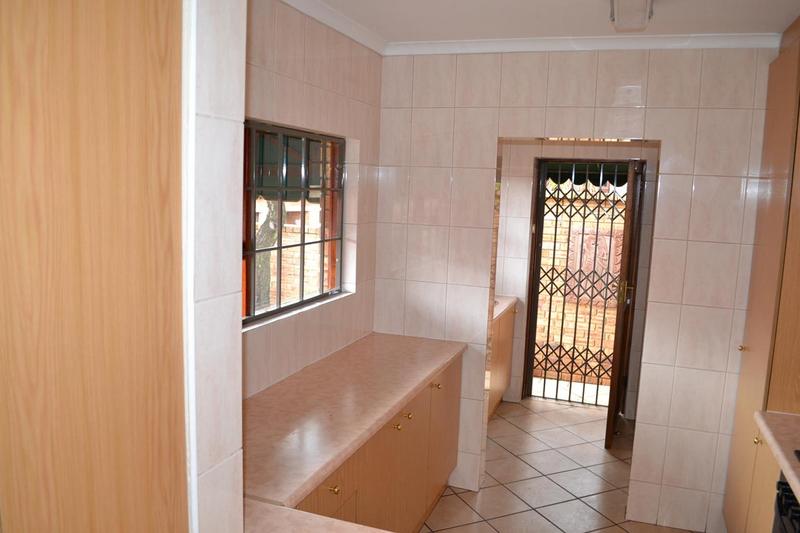 To Let 3 Bedroom Property for Rent in Noordheuwel Gauteng
