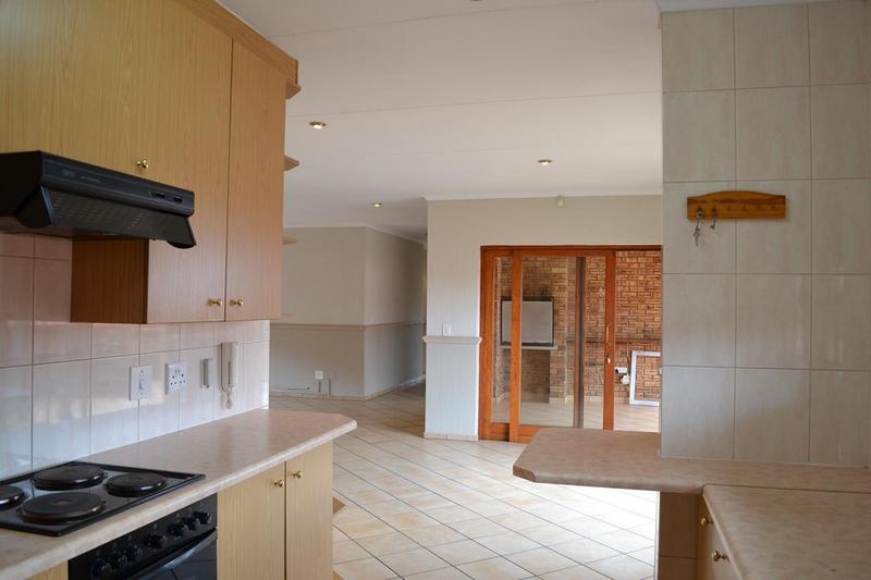 To Let 3 Bedroom Property for Rent in Noordheuwel Gauteng
