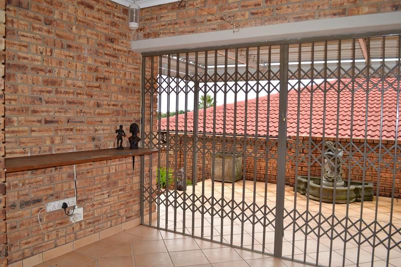 To Let 3 Bedroom Property for Rent in Noordheuwel Gauteng