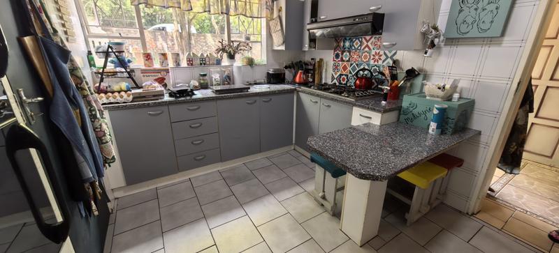 4 Bedroom Property for Sale in Helderkruin Gauteng