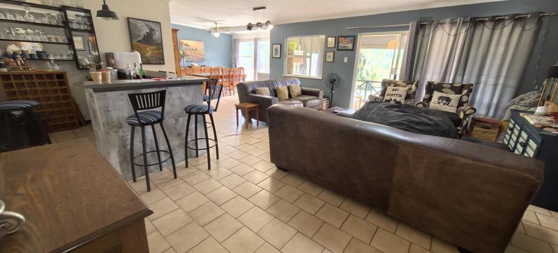 4 Bedroom Property for Sale in Helderkruin Gauteng