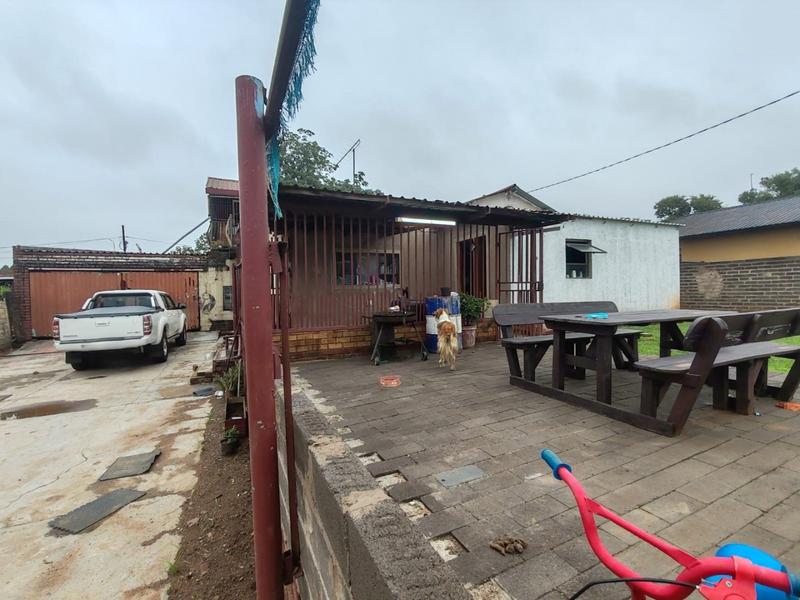 4 Bedroom Property for Sale in Danville Gauteng