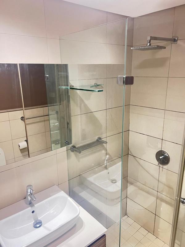 To Let 1 Bedroom Property for Rent in Houghton Estate Gauteng