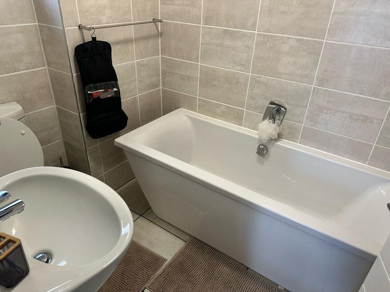 To Let 2 Bedroom Property for Rent in Linbro Park Gauteng