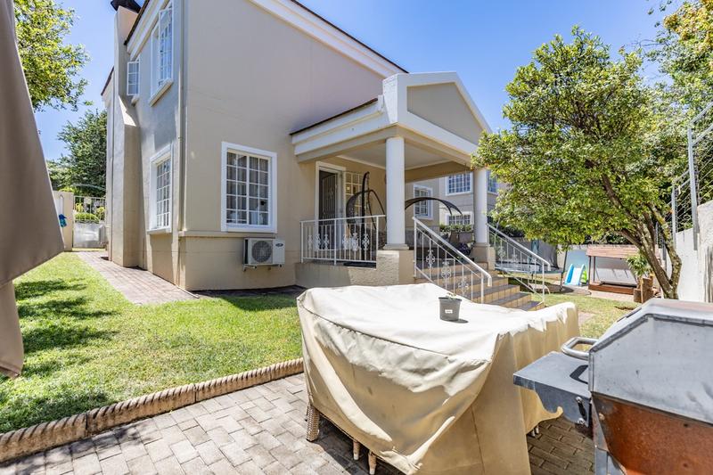 3 Bedroom Property for Sale in Waterkloof Ridge Gauteng