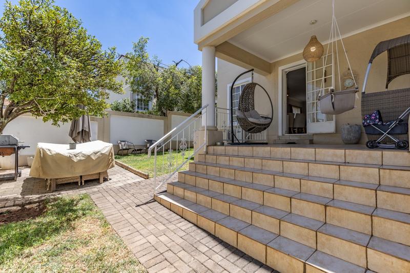 3 Bedroom Property for Sale in Waterkloof Ridge Gauteng