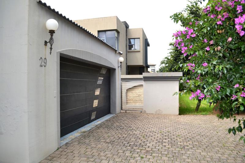 3 Bedroom Property for Sale in Parkhaven Gauteng