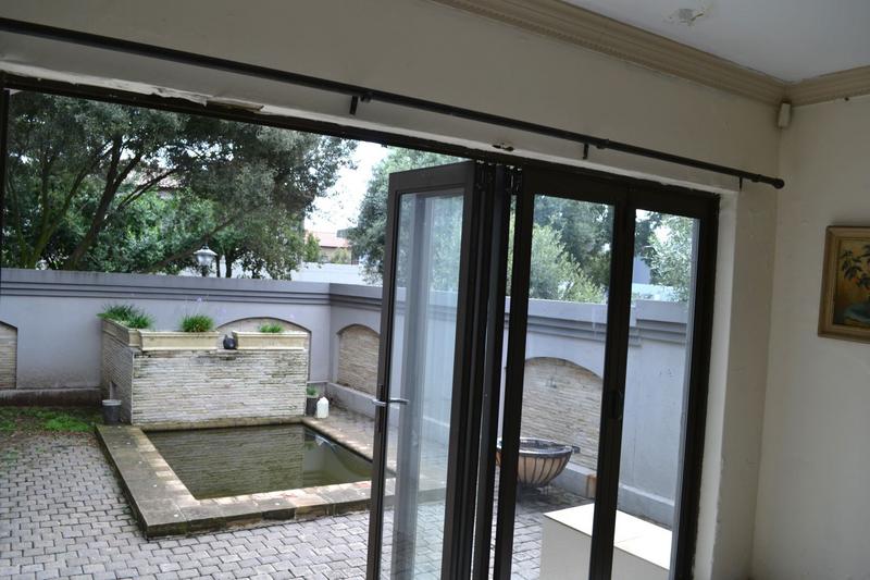 3 Bedroom Property for Sale in Parkhaven Gauteng