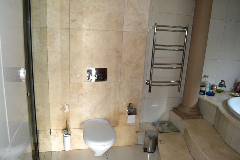3 Bedroom Property for Sale in Parkhaven Gauteng