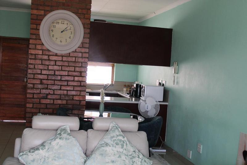 2 Bedroom Property for Sale in Carlswald Gauteng