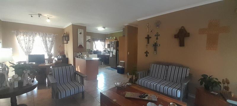 3 Bedroom Property for Sale in Celtisdal Gauteng