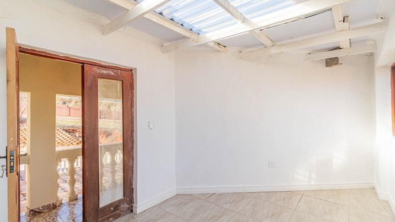 5 Bedroom Property for Sale in Mooikloof Equestrian Estate Gauteng