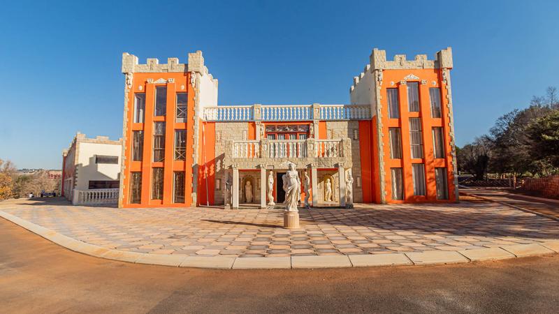 5 Bedroom Property for Sale in Mooikloof Equestrian Estate Gauteng