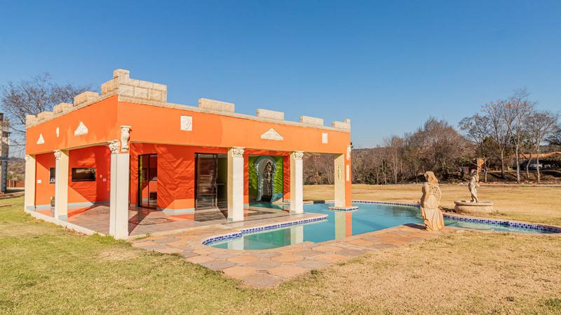 5 Bedroom Property for Sale in Mooikloof Equestrian Estate Gauteng