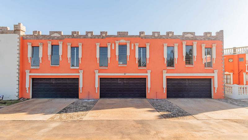 5 Bedroom Property for Sale in Mooikloof Equestrian Estate Gauteng