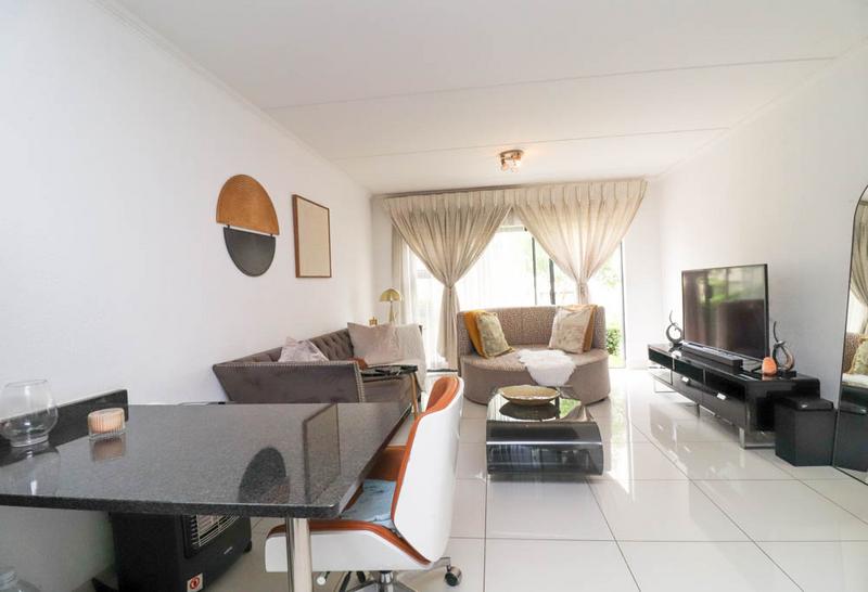 2 Bedroom Property for Sale in Beverley Gauteng