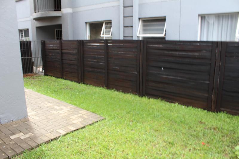 2 Bedroom Property for Sale in Bardene Gauteng