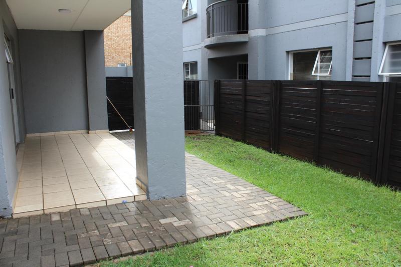 2 Bedroom Property for Sale in Bardene Gauteng