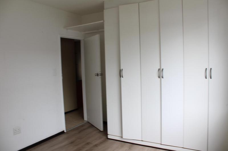 2 Bedroom Property for Sale in Bardene Gauteng