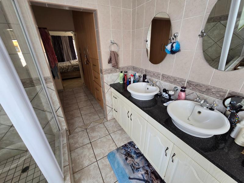 3 Bedroom Property for Sale in Montana Gauteng