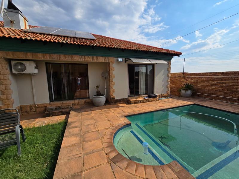 3 Bedroom Property for Sale in Montana Gauteng