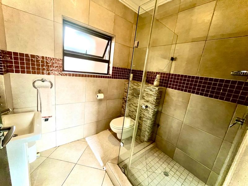6 Bedroom Property for Sale in Midstream Estate Gauteng