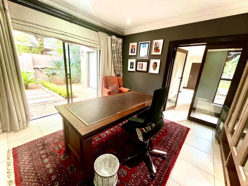 6 Bedroom Property for Sale in Midstream Estate Gauteng