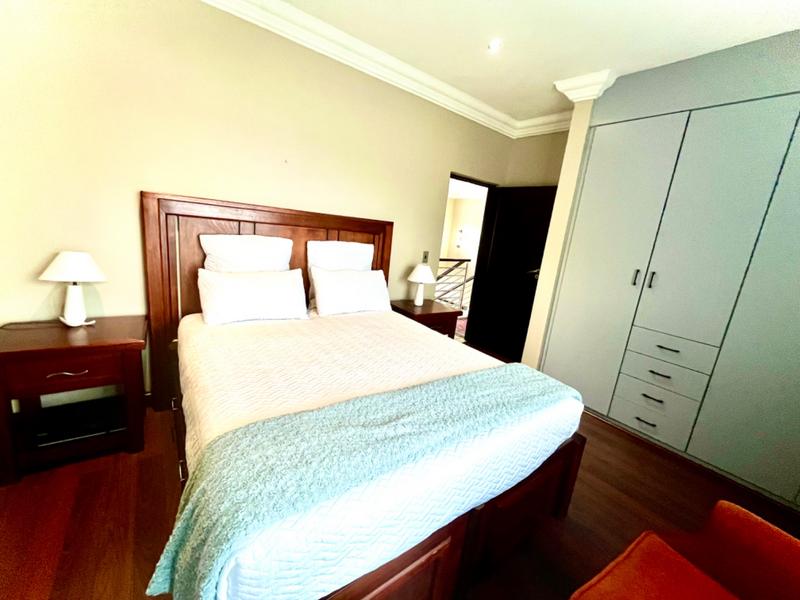 6 Bedroom Property for Sale in Midstream Estate Gauteng