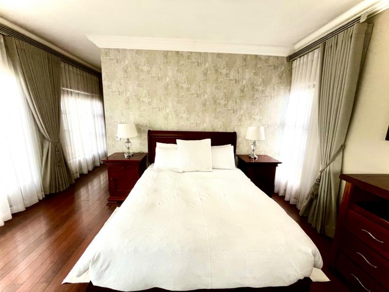 6 Bedroom Property for Sale in Midstream Estate Gauteng