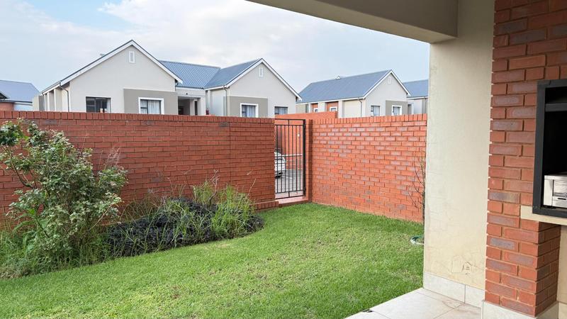 2 Bedroom Property for Sale in Golden Fields Estate Gauteng