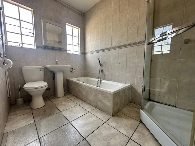 3 Bedroom Property for Sale in Bartlett Gauteng