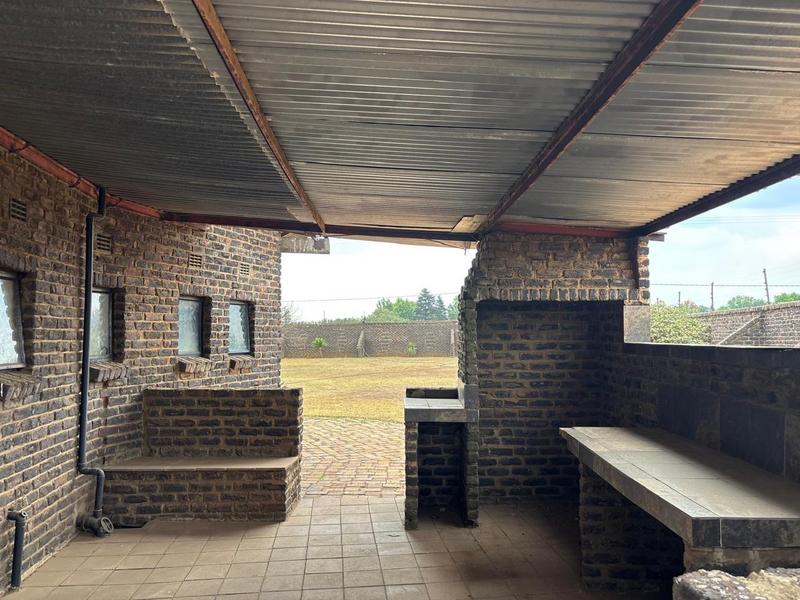 5 Bedroom Property for Sale in Nigel Gauteng