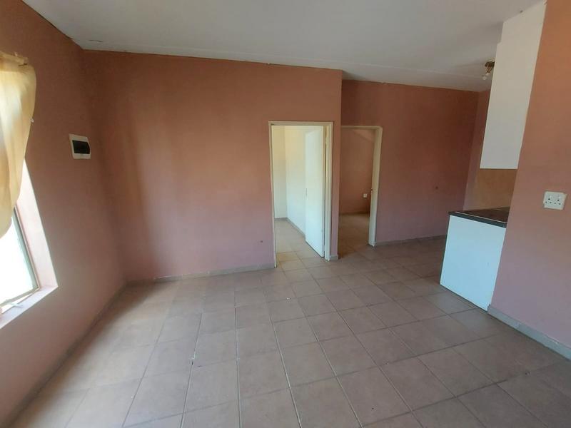 2 Bedroom Property for Sale in Fleurhof Gauteng