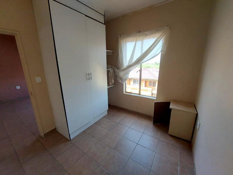 2 Bedroom Property for Sale in Fleurhof Gauteng