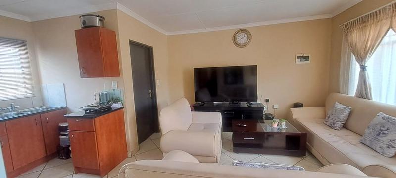 2 Bedroom Property for Sale in Jabulani Gauteng