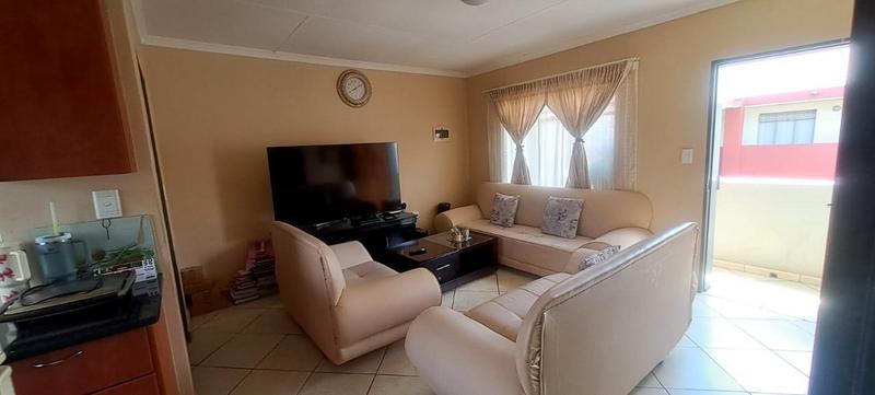 2 Bedroom Property for Sale in Jabulani Gauteng