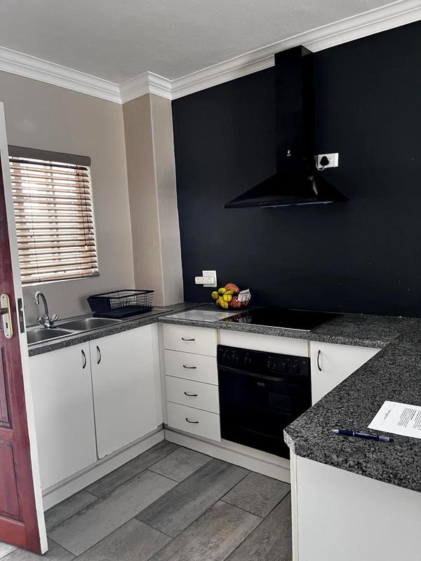 2 Bedroom Property for Sale in Noordheuwel Gauteng