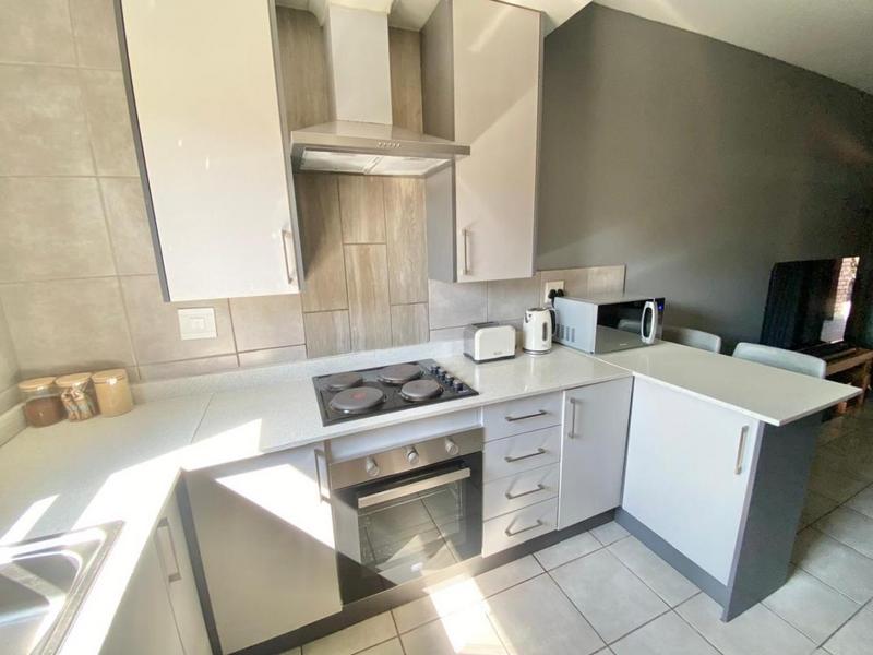 2 Bedroom Property for Sale in Witpoortjie Gauteng